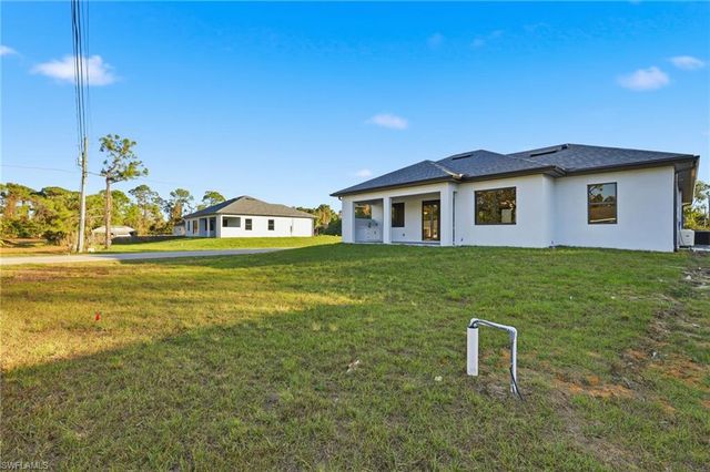 5000 3rd ST W, Lehigh Acres, FL 33971