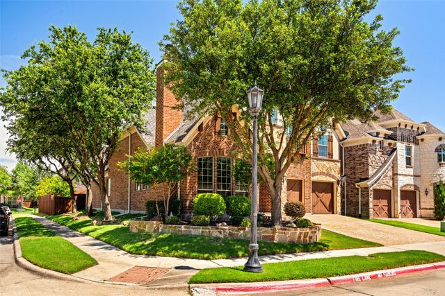 8255 Lindsay Gardens, The Colony, TX 75056