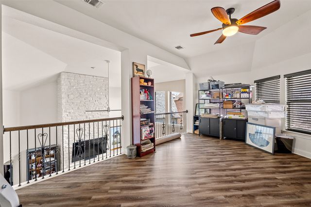 8255 Lindsay Gardens, The Colony, TX 75056