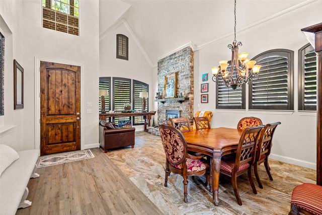 8255 Lindsay Gardens, The Colony, TX 75056