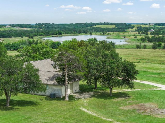 1542 County Road 451, Coupland, TX 78615