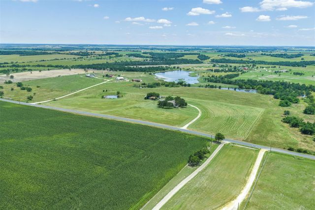 1542 County Road 451, Coupland, TX 78615