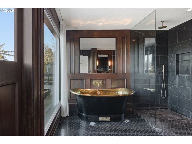 1408 Sw VISTA Ave, Portland, OR 97201