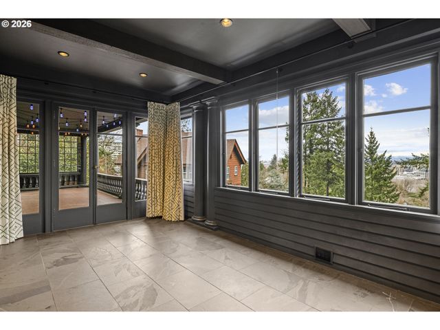 1408 Sw VISTA Ave, Portland, OR 97201