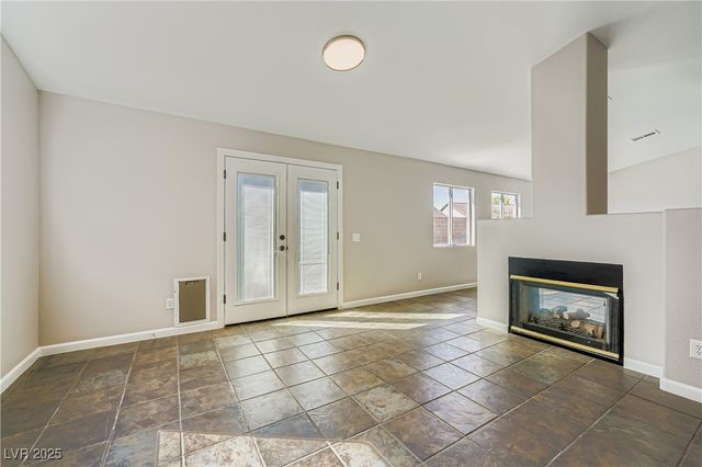 9513 Kelly Creek Avenue, Las Vegas, NV 89129