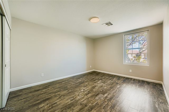 9513 Kelly Creek Avenue, Las Vegas, NV 89129