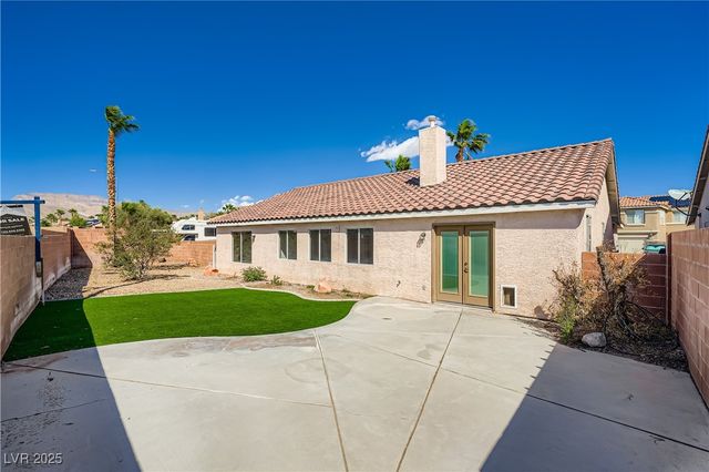 9513 Kelly Creek Avenue, Las Vegas, NV 89129