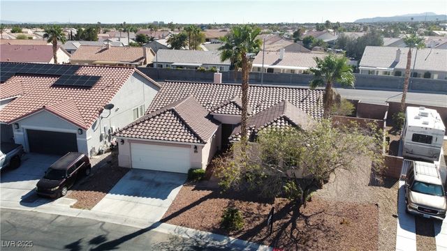 9513 Kelly Creek Avenue, Las Vegas, NV 89129