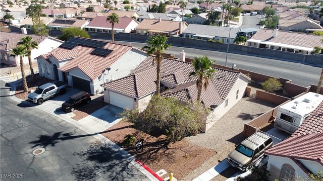 9513 Kelly Creek Avenue, Las Vegas, NV 89129