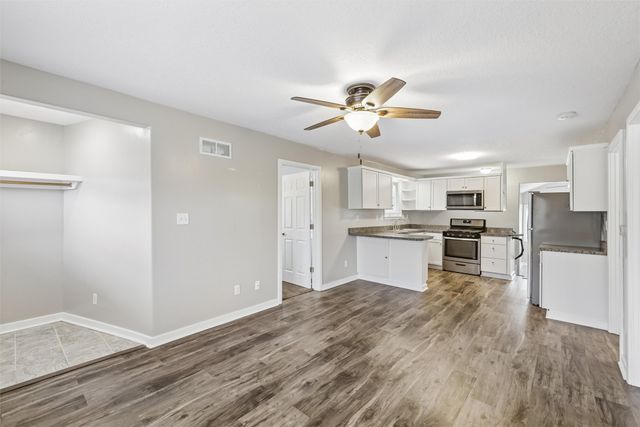 1544 Royer Street, Des Moines, IA 50316