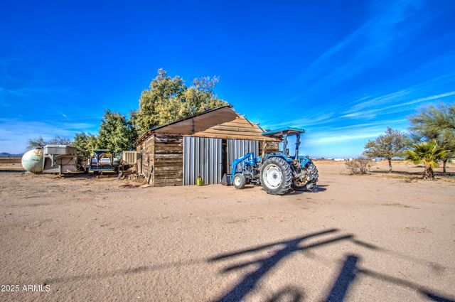 8050 S bianco Road, Casa Grande, AZ 85193