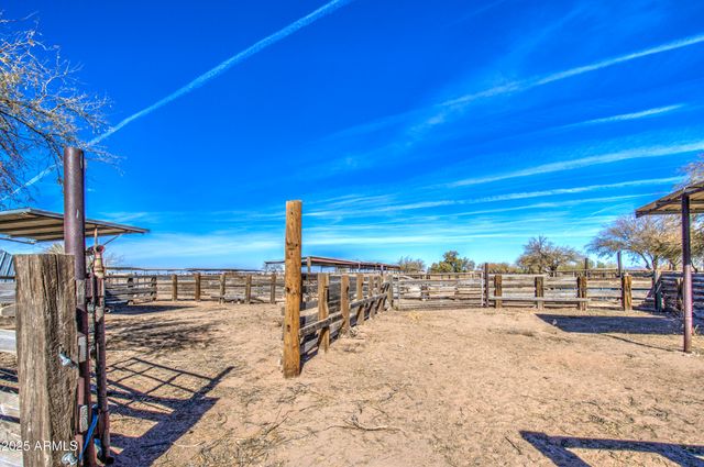 8050 S bianco Road, Casa Grande, AZ 85193