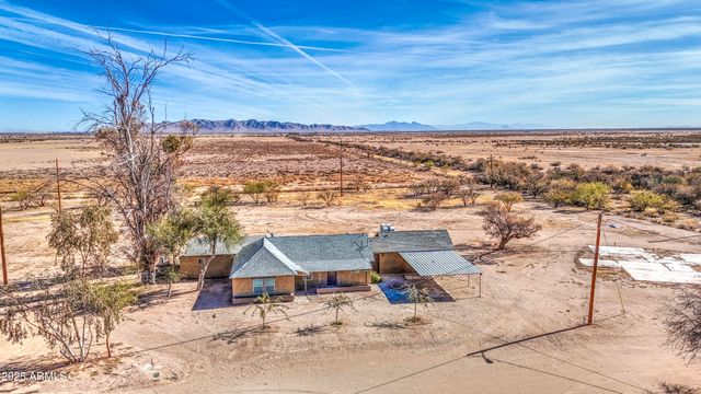 8050 S bianco Road, Casa Grande, AZ 85193