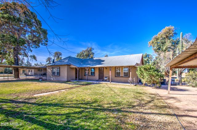 8050 S bianco Road, Casa Grande, AZ 85193