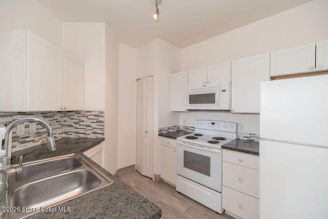 1776 Sophias Drive 303, Melbourne, FL 32940