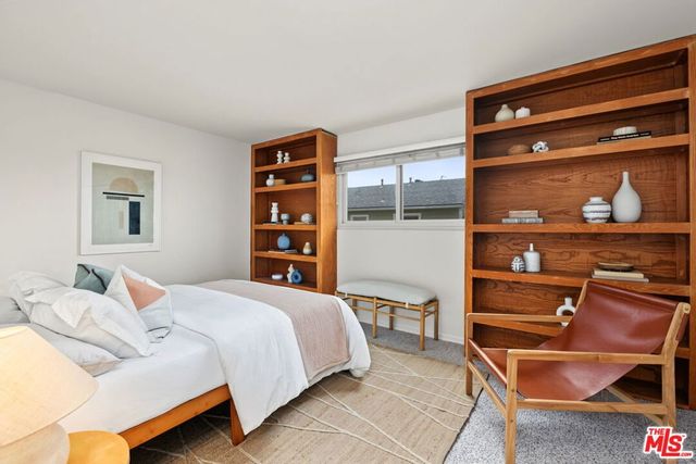 2016 Euclid Street 13, Santa Monica, CA 90405