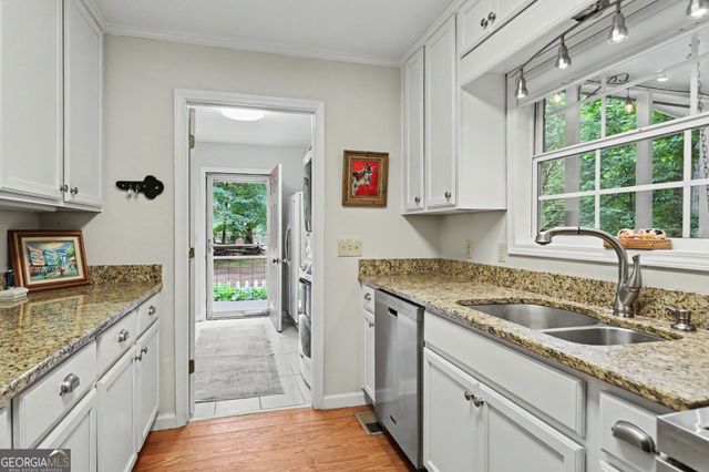 5637 Murray Cove Road, Tiger, GA 30576