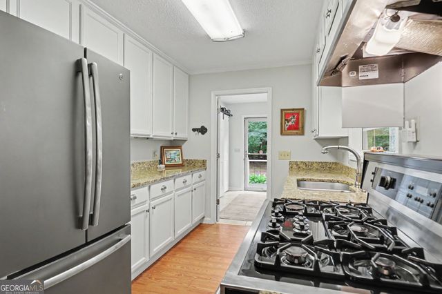 5637 Murray Cove Road, Tiger, GA 30576