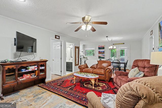 5637 Murray Cove Road, Tiger, GA 30576