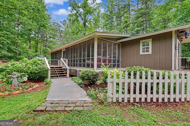5637 Murray Cove Road, Tiger, GA 30576