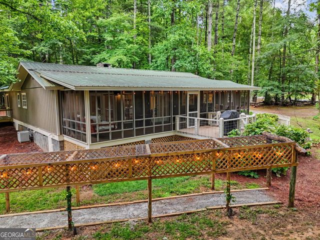 5637 Murray Cove Road, Tiger, GA 30576