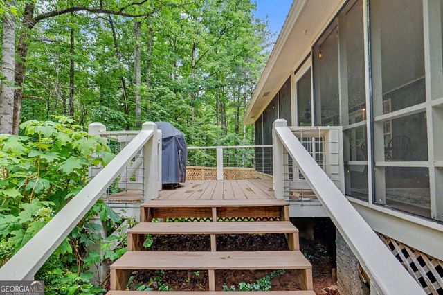 5637 Murray Cove Road, Tiger, GA 30576