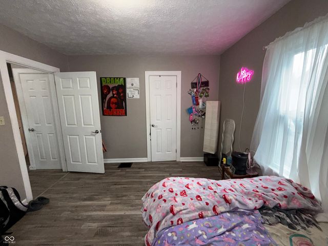 2300 W 8th Street, Anderson, IN 46016