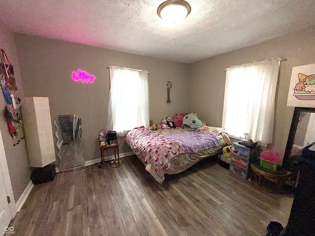 2300 W 8th Street, Anderson, IN 46016
