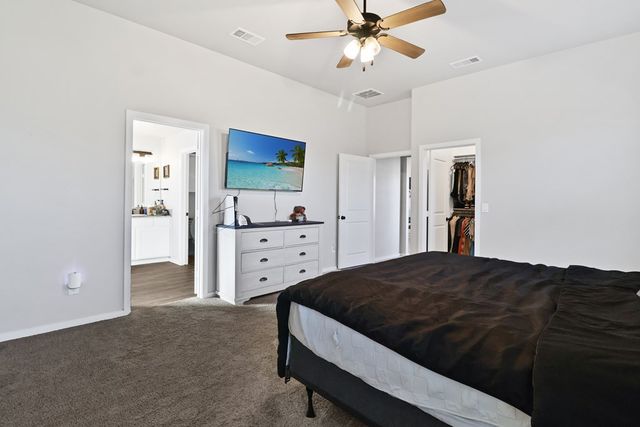 7 Hawk Ave, Odessa, TX 79765