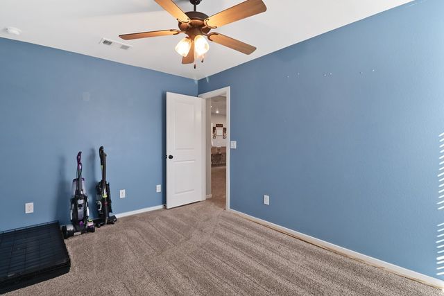 7 Hawk Ave, Odessa, TX 79765