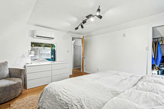 1301 Harrison Avenue, St. Joseph, MI 49085