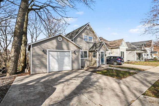 1301 Harrison Avenue, St. Joseph, MI 49085