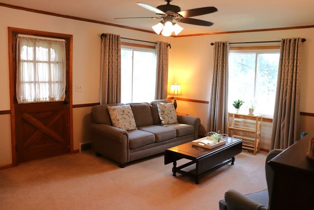 2707 W Rock Falls Road, Rock Falls, IL 61071