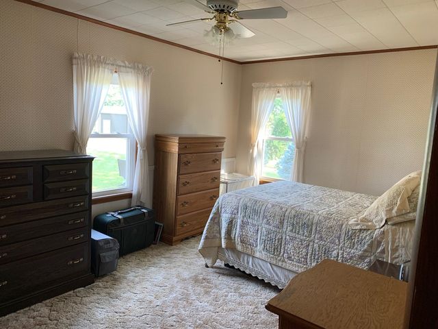 2707 W Rock Falls Road, Rock Falls, IL 61071