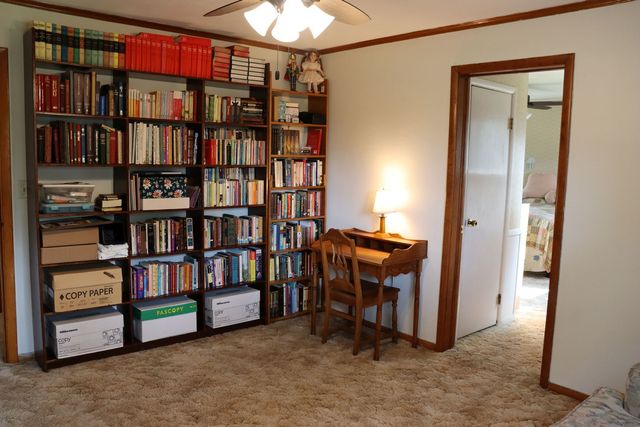 2707 W Rock Falls Road, Rock Falls, IL 61071