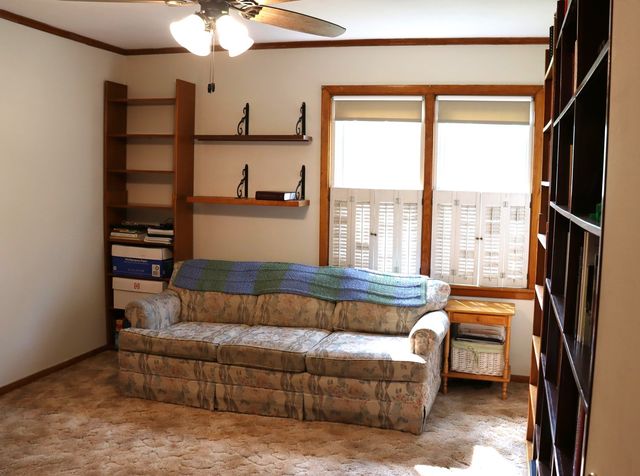 2707 W Rock Falls Road, Rock Falls, IL 61071