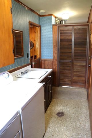 2707 W Rock Falls Road, Rock Falls, IL 61071