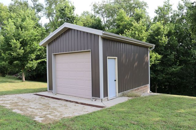 2707 W Rock Falls Road, Rock Falls, IL 61071