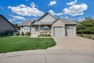 1204 W Leonard, Haysville, KS 67060