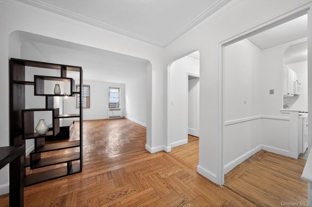 2190 Boston Road 4E, Bronx, NY 10462