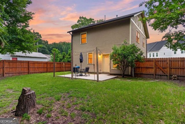 2493 Burtz Street NW, Atlanta, GA 30318