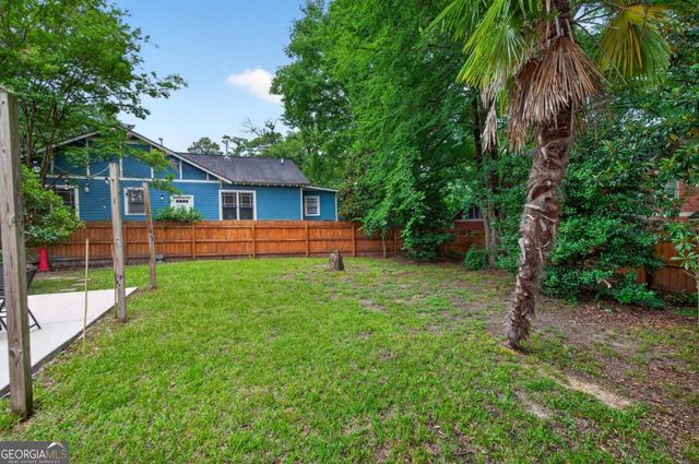 2493 Burtz Street NW, Atlanta, GA 30318