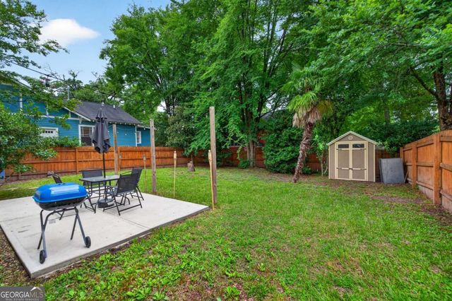 2493 Burtz Street NW, Atlanta, GA 30318