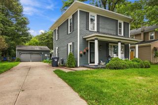 8859 Gull Road, Richland Vllg, MI 49083
