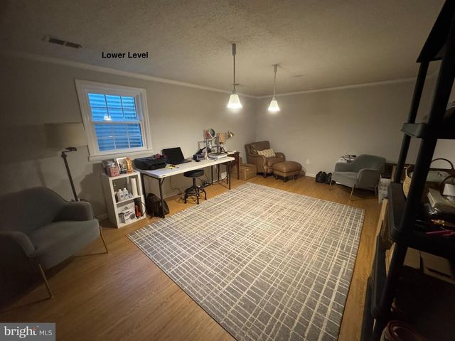 5546 KENDRICK LN, Burke, VA 22015