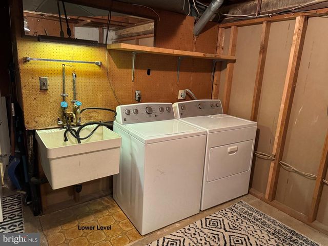 5546 KENDRICK LN, Burke, VA 22015