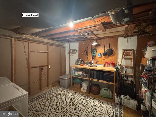 5546 KENDRICK LN, Burke, VA 22015
