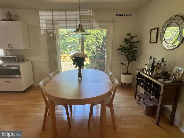 5546 KENDRICK LN, Burke, VA 22015
