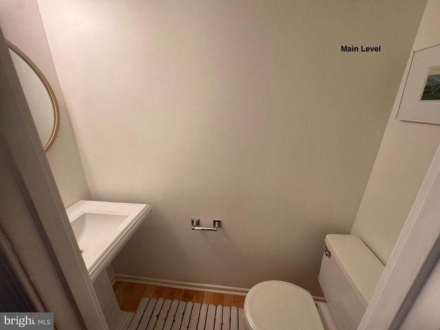5546 KENDRICK LN, Burke, VA 22015