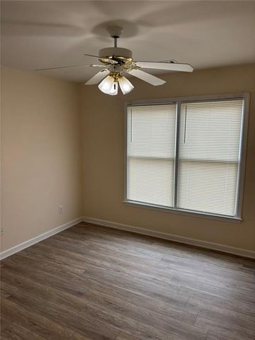 220 Cross Creek Drive, Lilburn, GA 30047